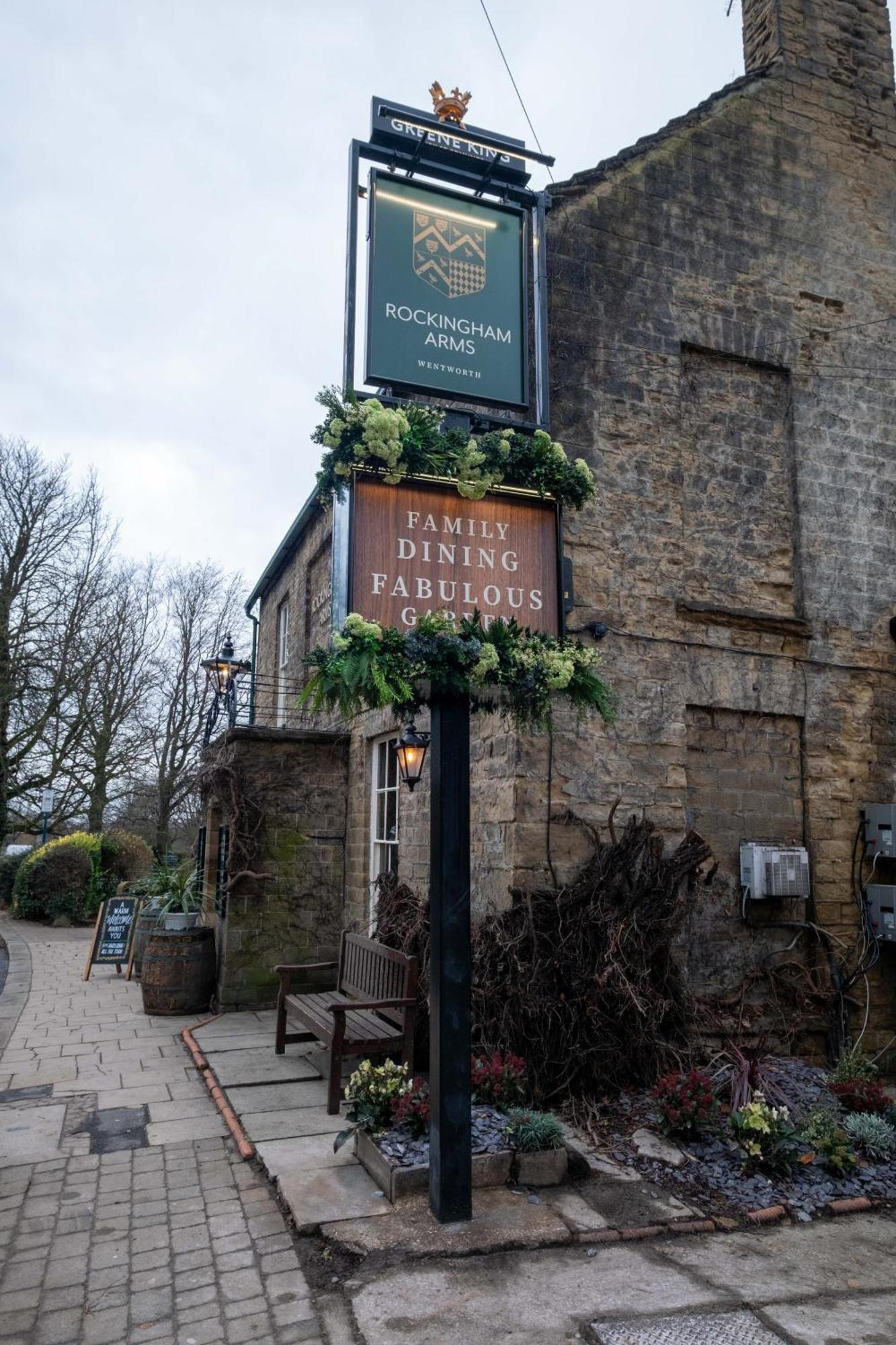 Rockingham Arms By Greene King Inns Wentworth  Zewnętrze zdjęcie